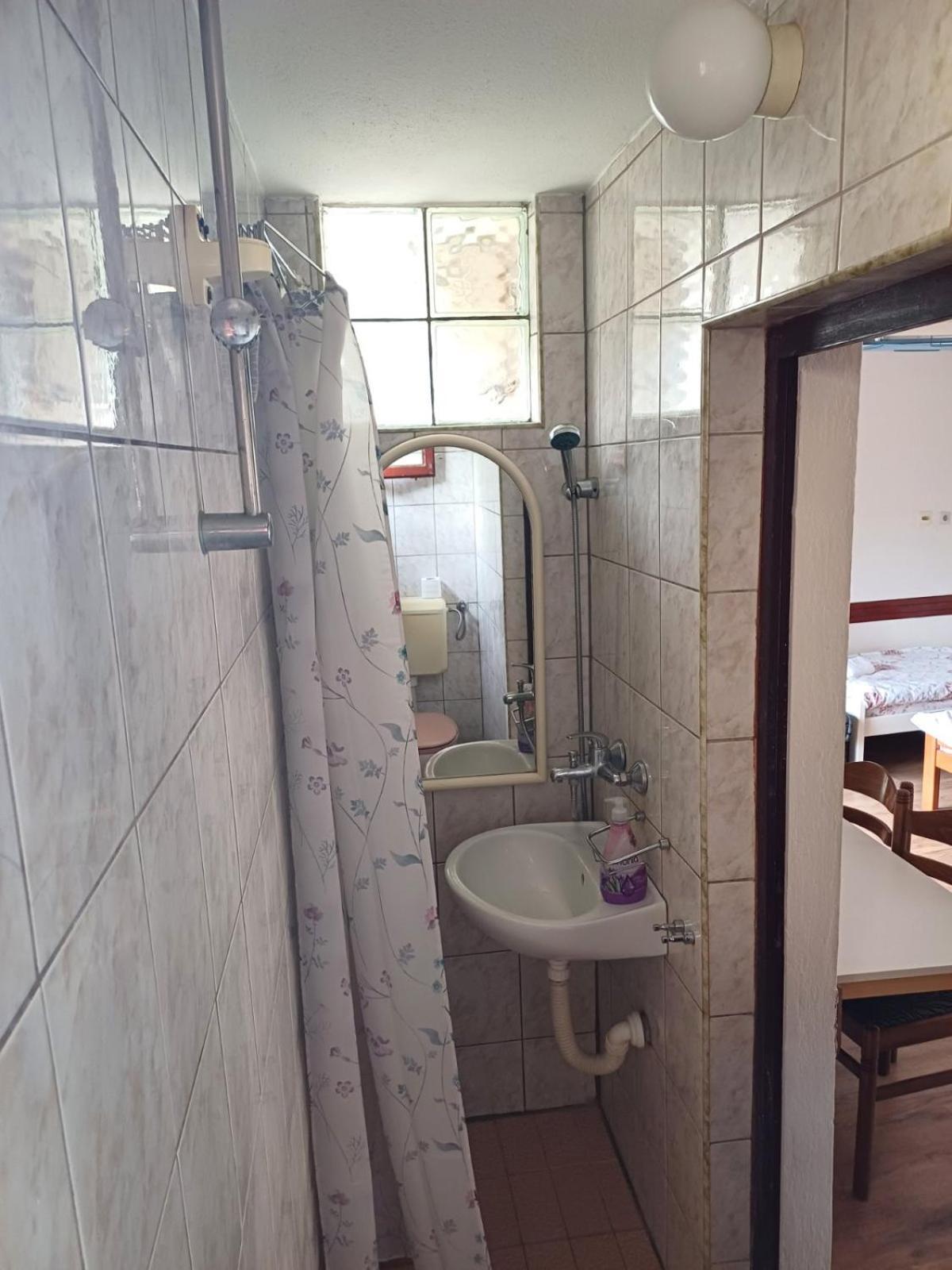 Apartments For Friends Требинье Экстерьер фото